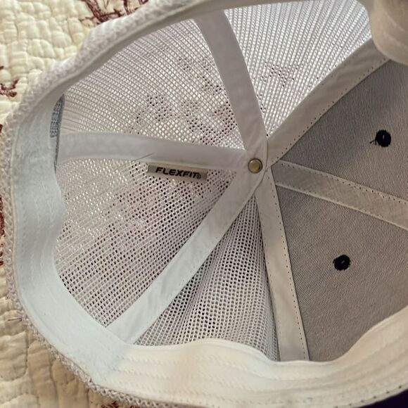 Columbia LSU hat - Picture 4 of 4